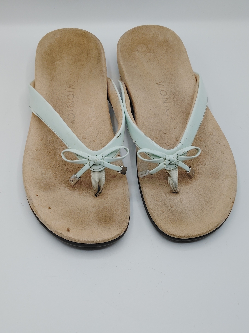 Vionic Women's White Thong Sandals